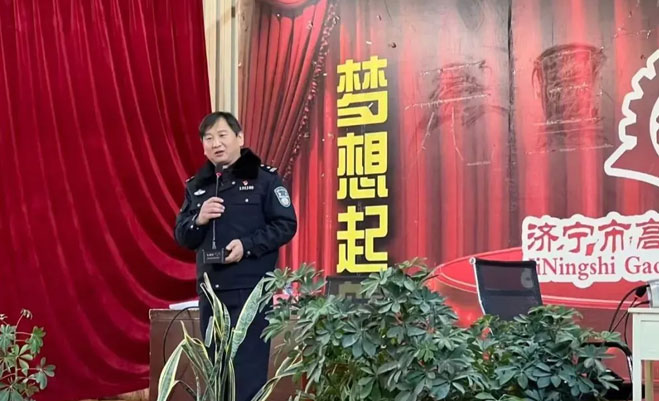 互动问答燃现场